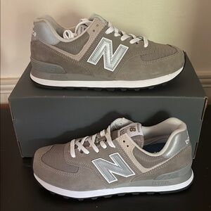 New Balance 574 Core Grey/White US 9.5 KS